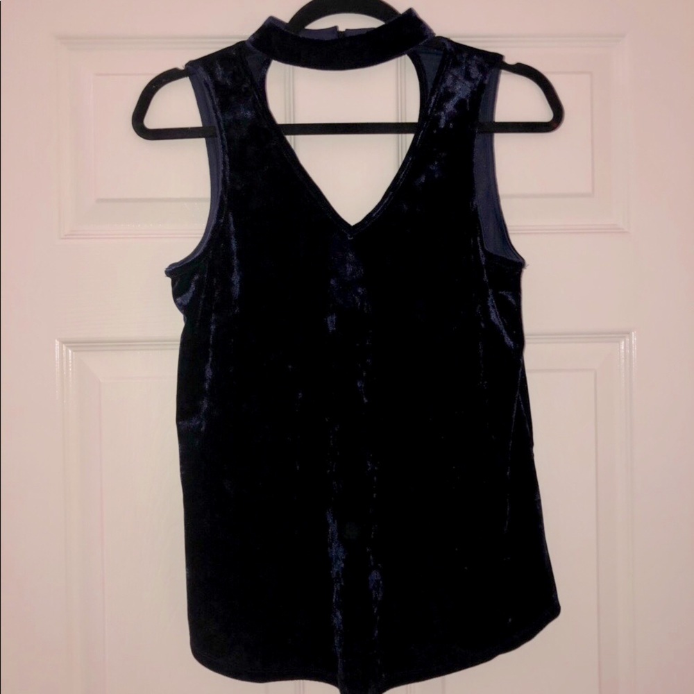 Velvet Choker Tank-Top